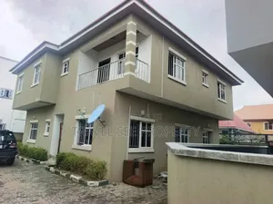 Furnished 4bdrm Duplex in Crown Estate for sale