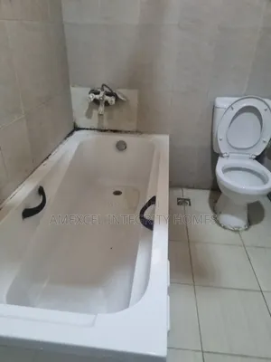 Furnished Mini Flat in Lekki One for rent