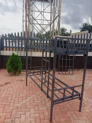 Metal Bunk Bed for Homes and Hotels Use
