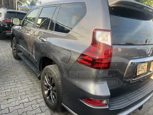 Lexus GX 460 Base 2018 Gray