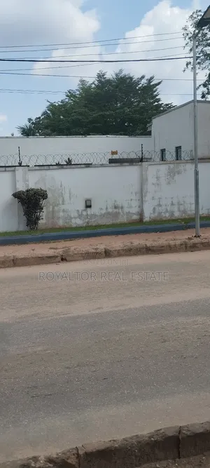 Executive Office Space With Standby Power Plant
