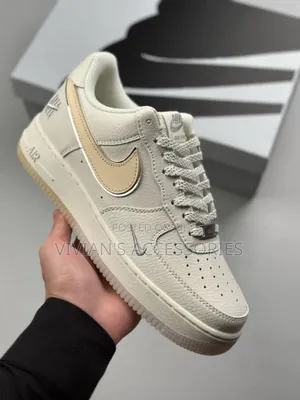 Nike Air Force 1