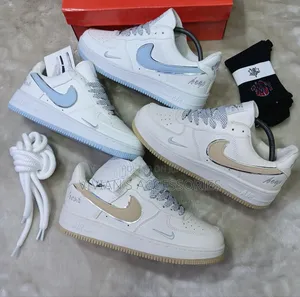 Nike Air Force 1
