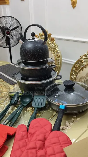 15 Pc's Desini Pot