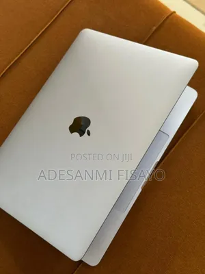 Laptop Apple MacBook Pro 2019 16GB Intel Core i5 SSD 512GB