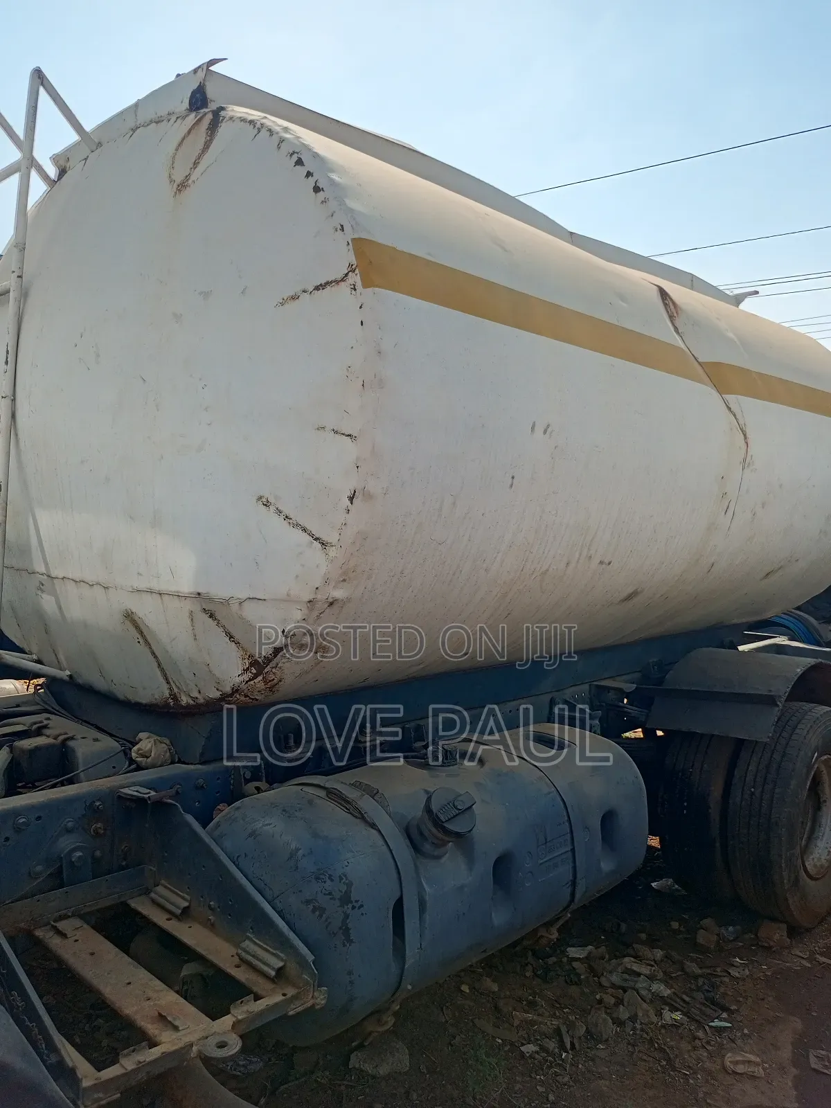 9000 Litres Mercedes Benz Diesel Tanker at Giveaway Price