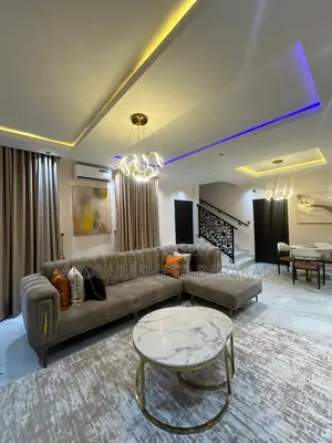 Brand New Luxury 3 Bedroom Apartment