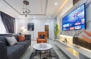 Brand New Luxury 1 Bedroom Apartment With Pool Ps5