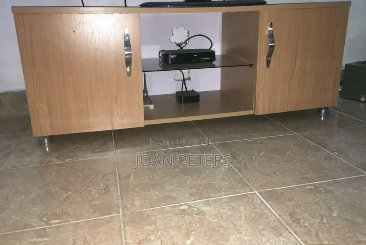 Tv Stands in Good Condition