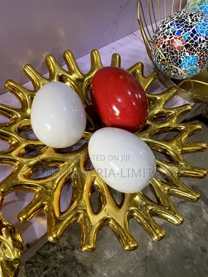 Ceramic Gold-Plated With Coloured Ball Centre Table Decorations