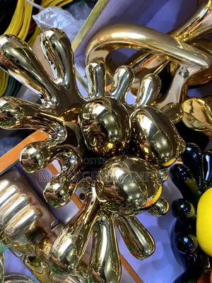 Ceramic Gold-Plated With Coloured Ball Centre Table Decorations