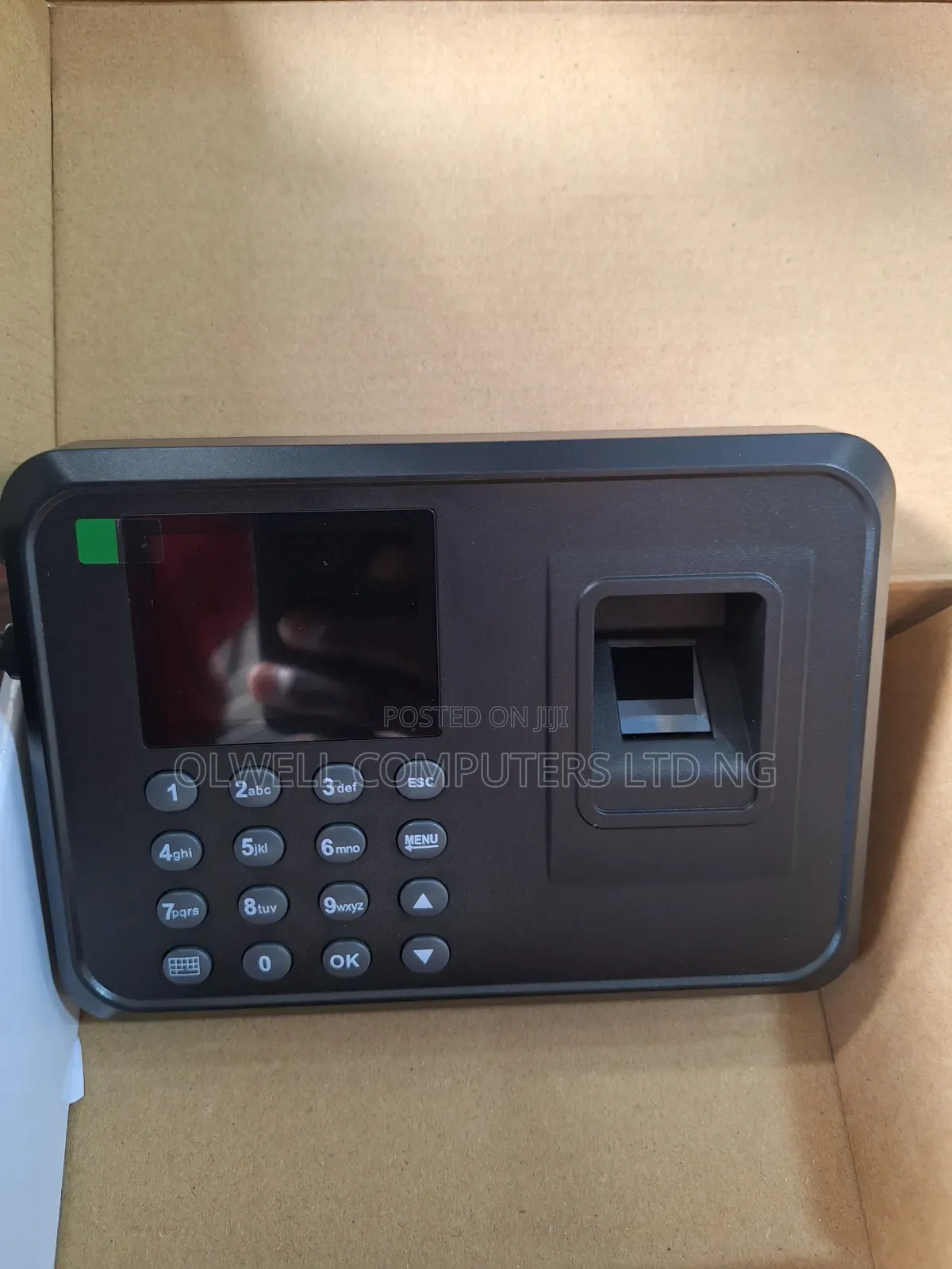 A6Finger Print Biometric Time Attendance With Battery Backup