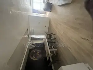 Furnished 5bdrm Townhouse / Terrace in Private, Apo District for rent