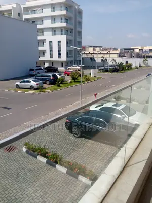 4bdrm Townhouse / Terrace in Jabi Lake Estate for rent