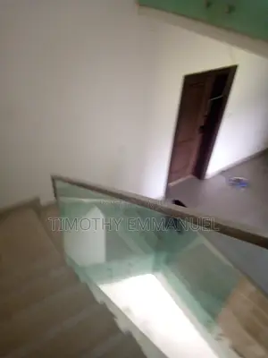4bdrm Townhouse / Terrace in Jabi Lake Estate for rent