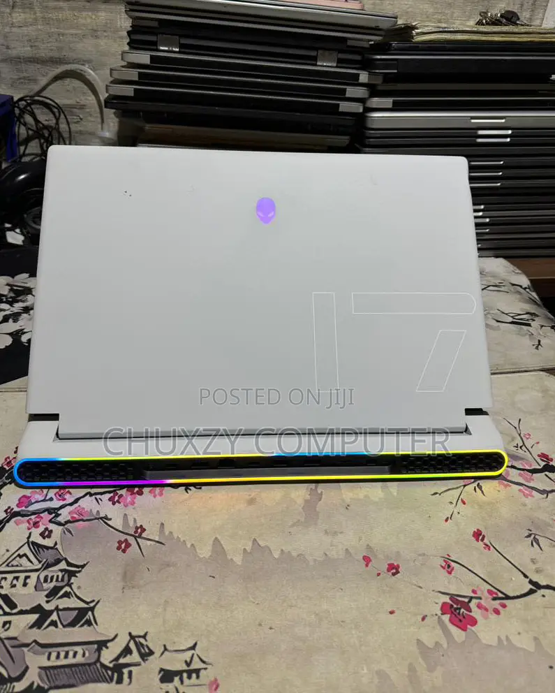 Laptop Dell Alienware X17 R2 32GB Intel Core I9 SSD 1T