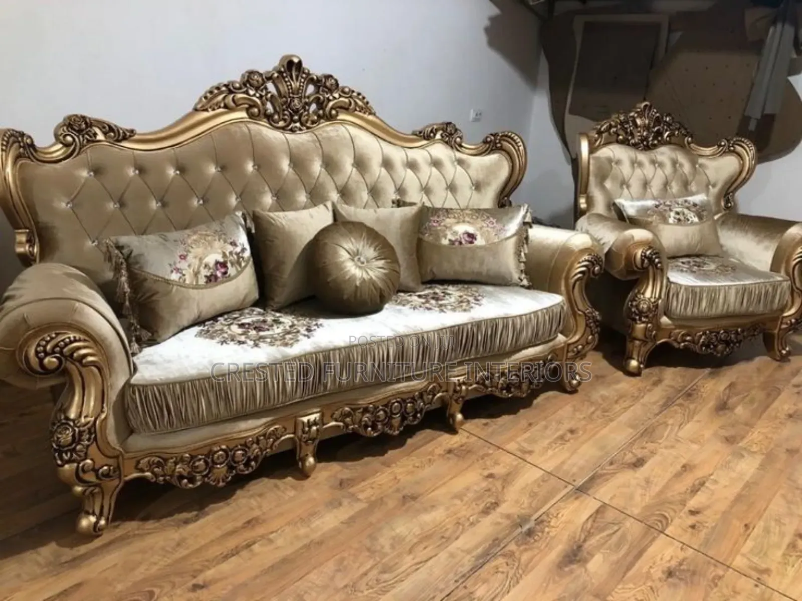 Royal Sofas Designs