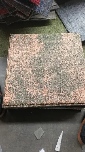 Presidential Rug Tiles Design