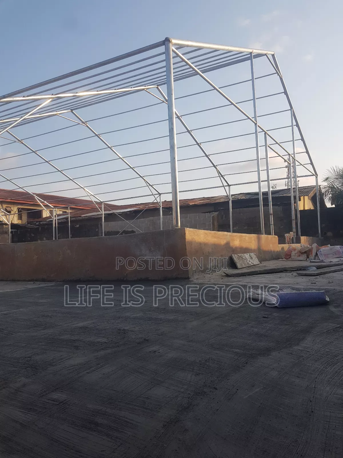 Metal Frame Tent Structure