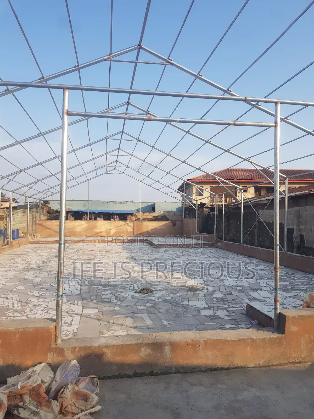 Metal Frame Tent Structure