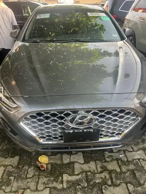 Hyundai Sonata Sport 2018 Gray
