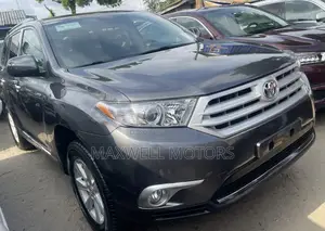Toyota Highlander 2013 Gray