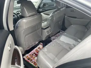 Lexus ES 350 2012 Silver
