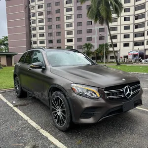 Mercedes-Benz GLC-Class 2017 Brown
