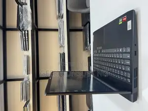 Laptop Lenovo Ideapad 3 16GB AMD Ryzen 7 SSD 512GB