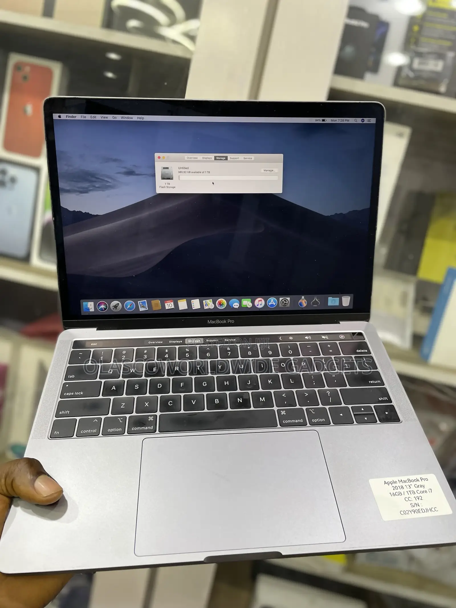 Laptop Apple MacBook Pro 2018 16GB Intel Core I7 SSD 1T