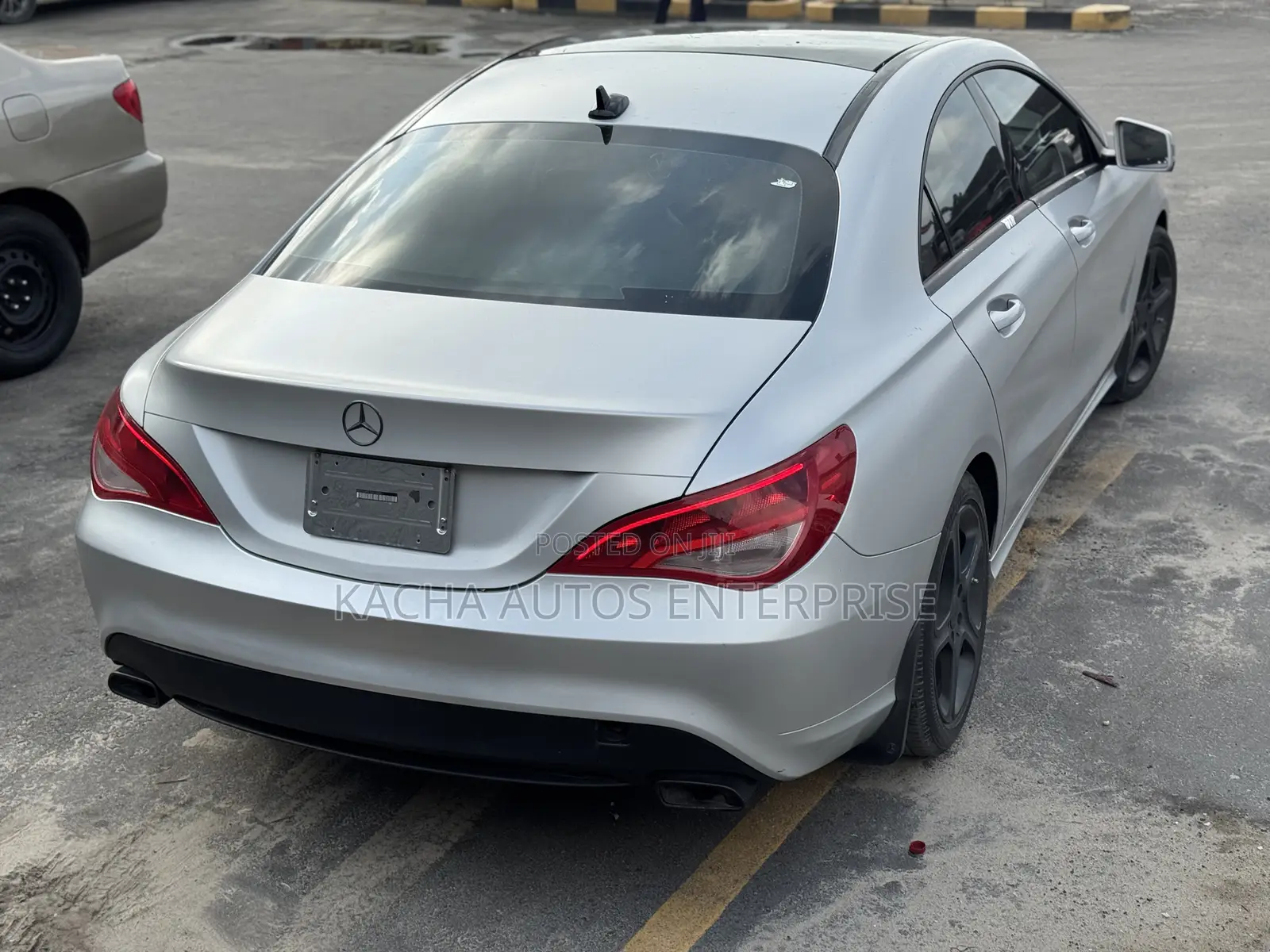 Mercedes-Benz CLA-Class 2014 Silver