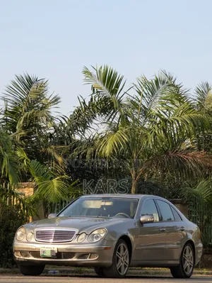 Mercedes-Benz E350 2006 Brown
