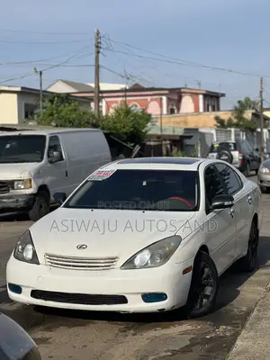 Lexus ES 300 2002 White