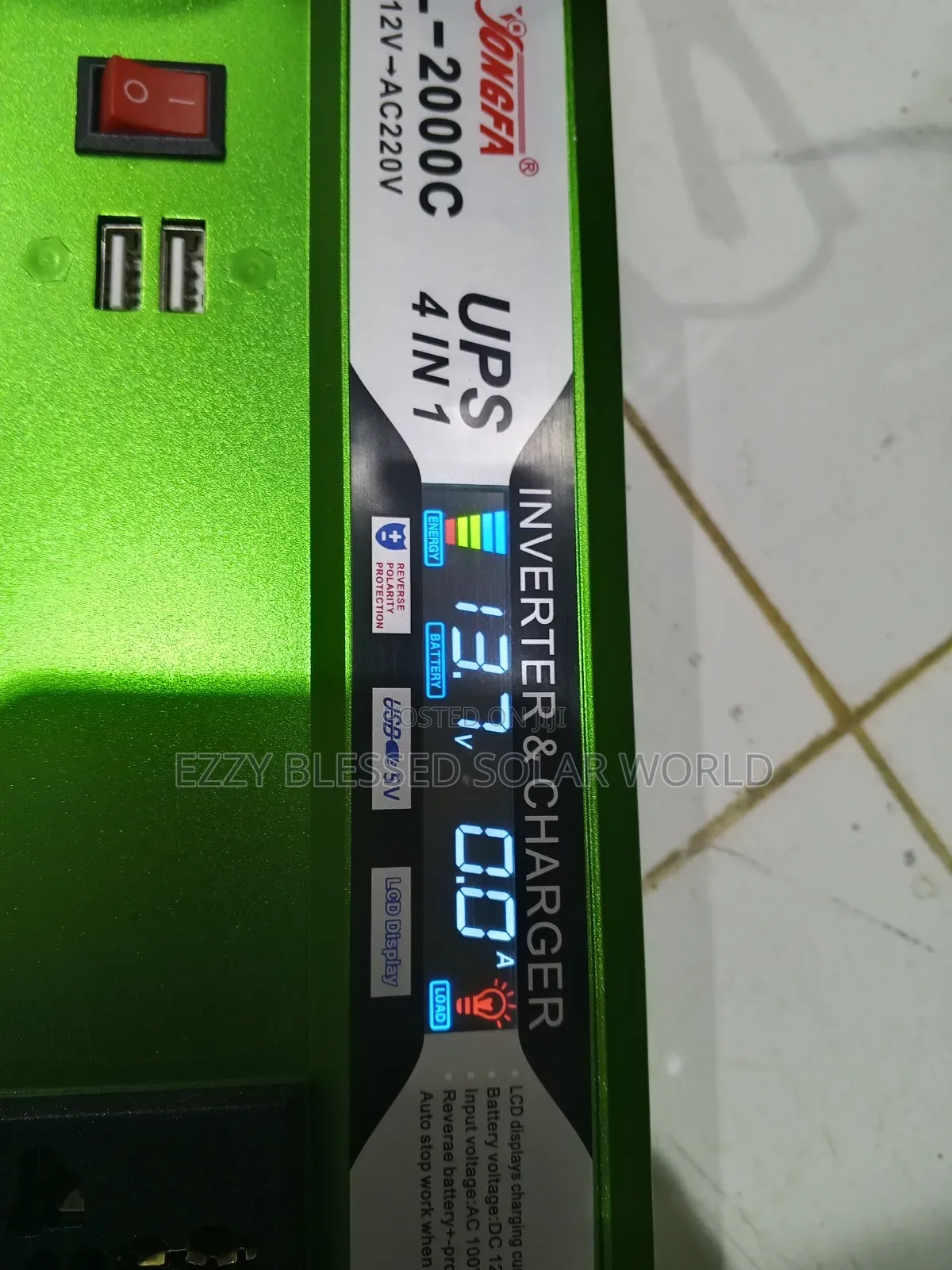 2000w Digital Inverter With Charger