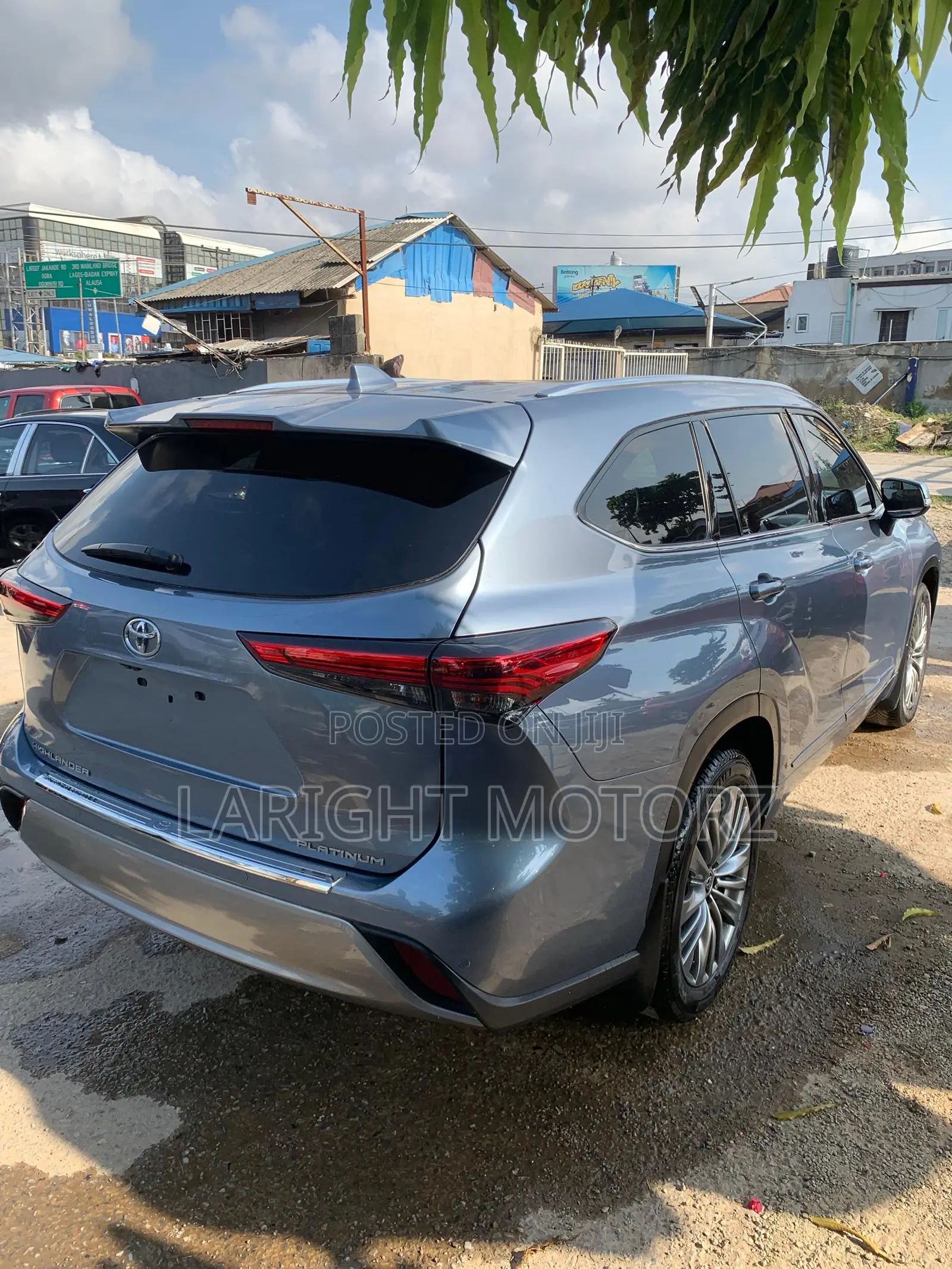Toyota Highlander Platinum 2021 Blue