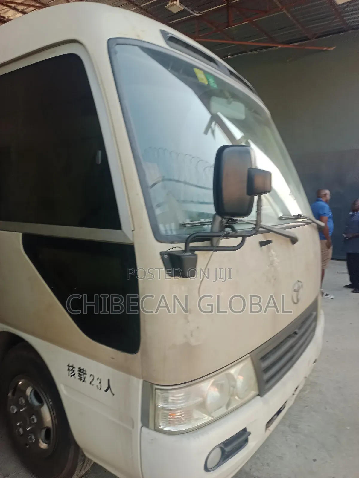 Toyota Coaster 2014 Gold