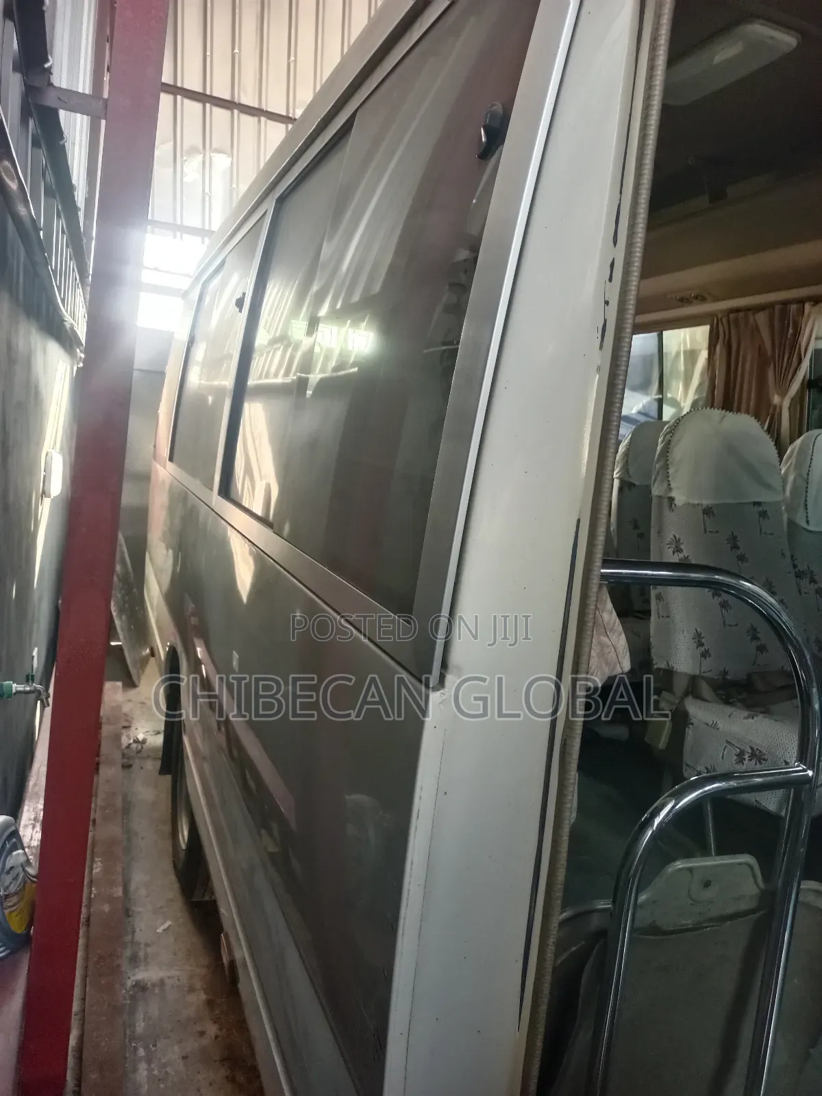 Toyota Coaster 2014 Gold