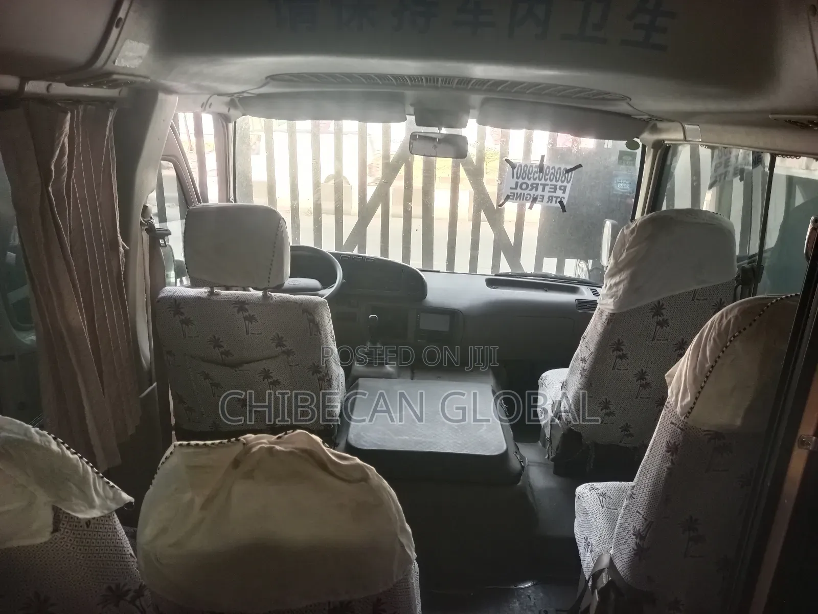 Toyota Coaster 2014 Gold