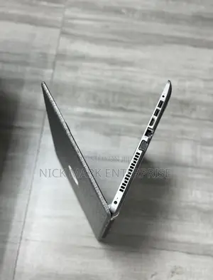 Laptop HP 250 G6 8GB Intel Core i7 SSD 256GB