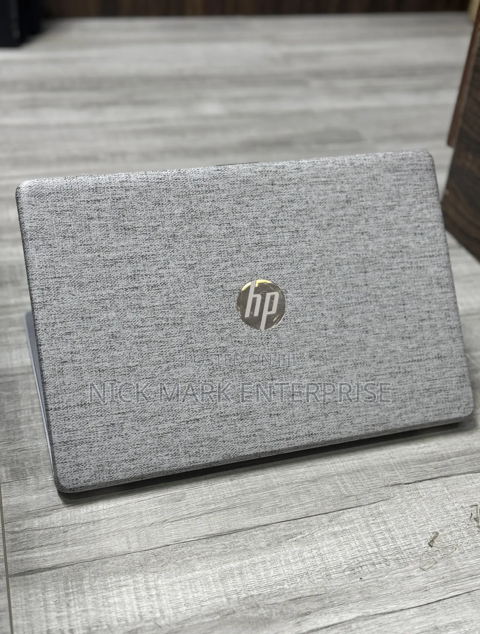 Laptop HP 250 G6 8GB Intel Core i7 SSD 256GB