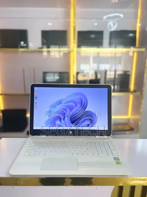 Laptop HP Pavilion 15 8GB Intel Core I5 SSD 256GB