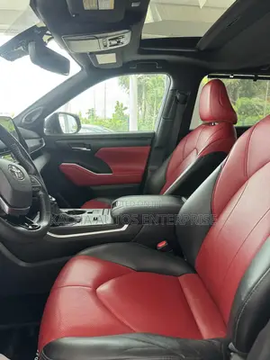 Toyota Highlander 2021 Black