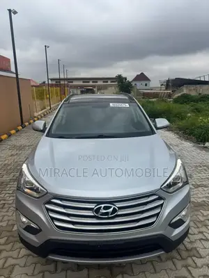 Hyundai Santa Fe Limited 4dr SUV AWD (3.3L 6cyl 6A) 2015 Silver