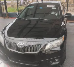 Toyota Camry LE 4dr Sedan (2.5L 4cyl 6AM) 2010 Black