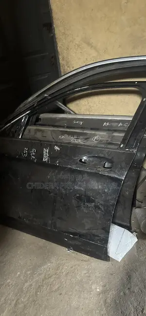 All Mercedes Benz Doors Is Available