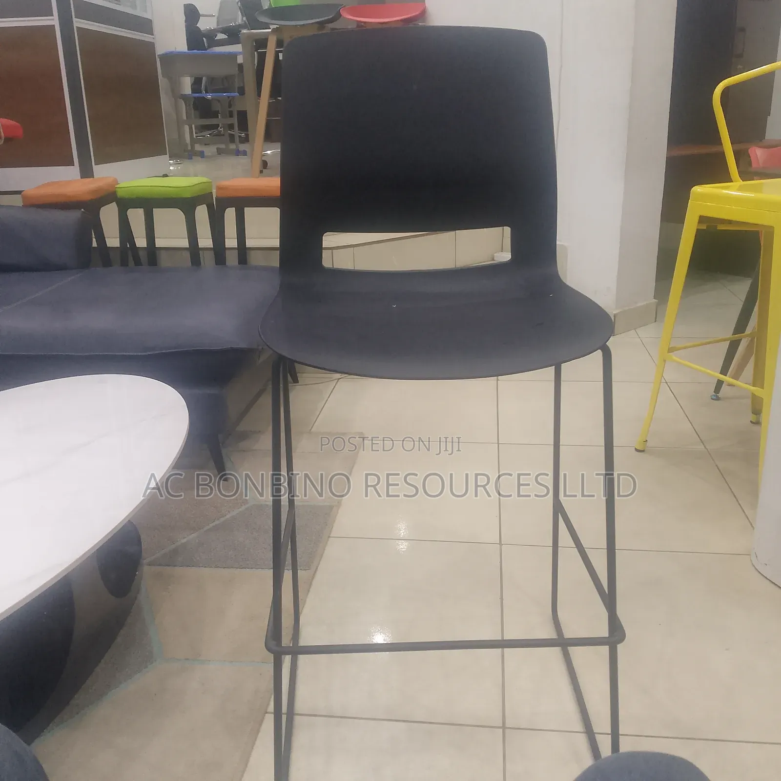 Bar Chair and Kitchen Sit