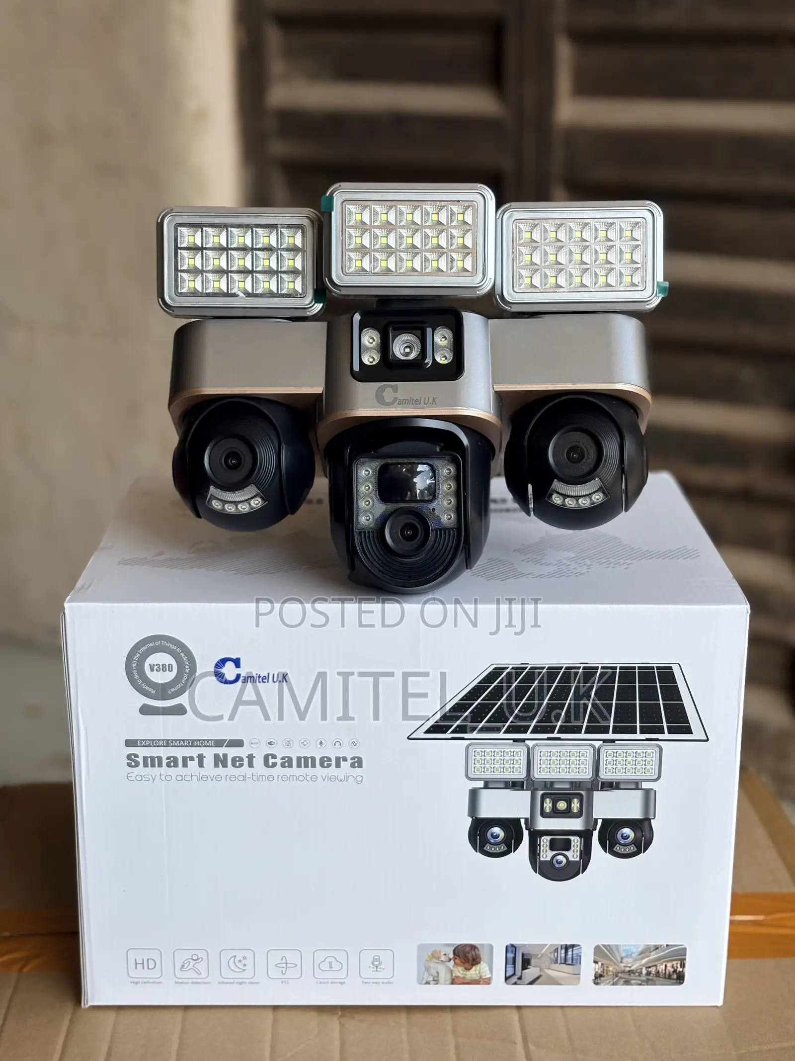 V380 Pro 3-Lens Solar Powered PTZ Security Camera With Floodlight