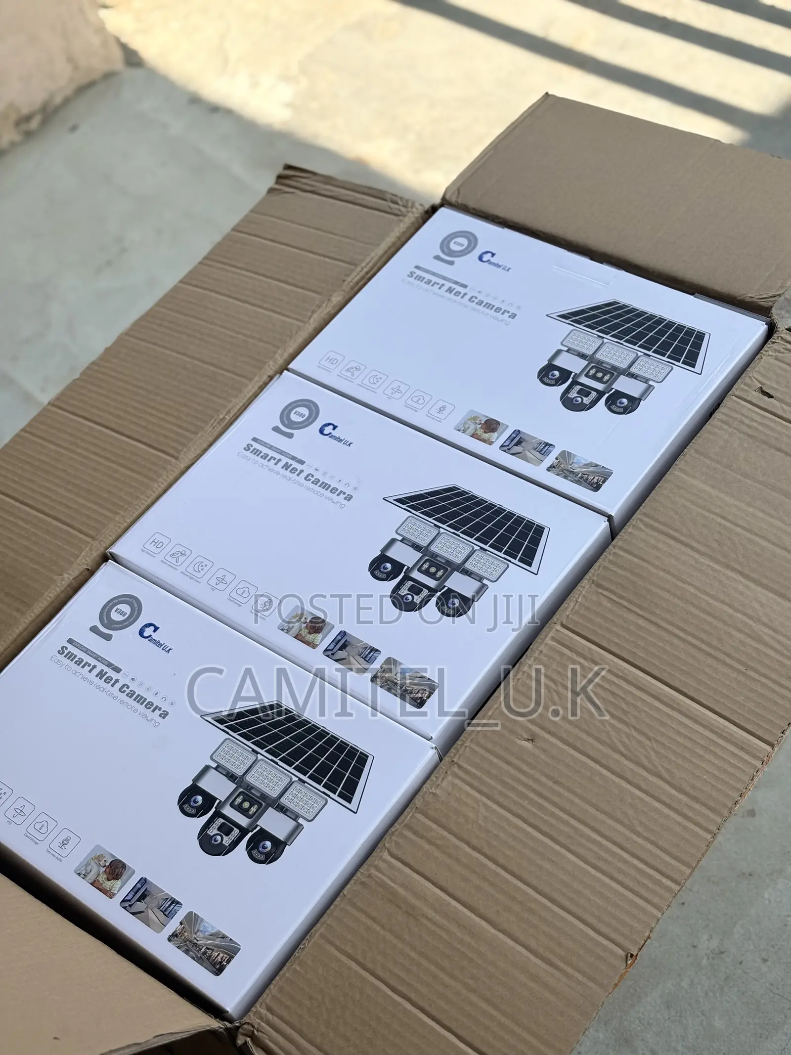 V380 Pro 3-Lens Solar Powered PTZ Security Camera With Floodlight