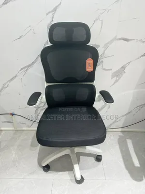 Ergonomic Swivel Office Chair Chair