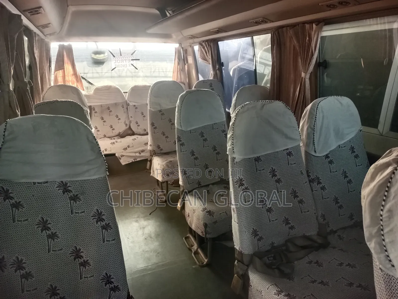 Toyota Coaster 2014 Gold